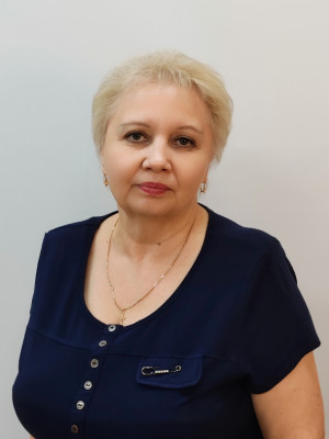 Воспитатель высшей категории Быкова Марина Александровна